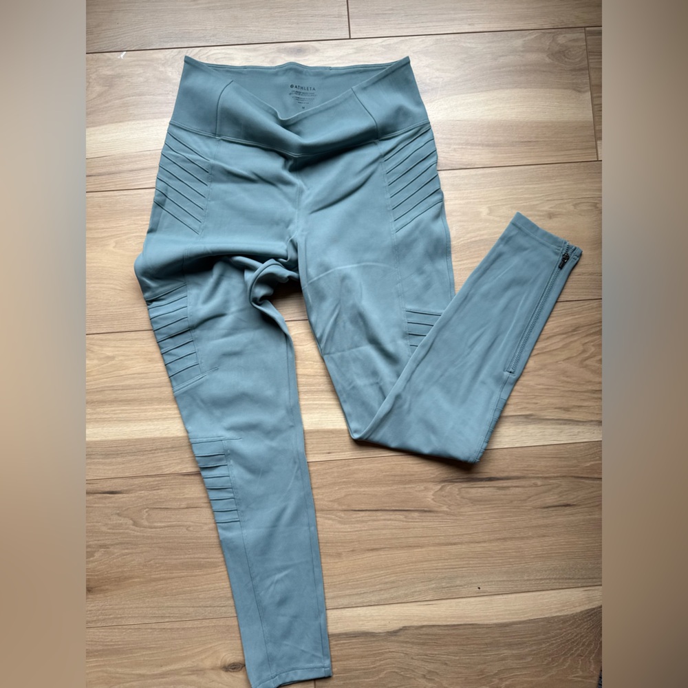 Athleta Women’s Moto Green Leggings